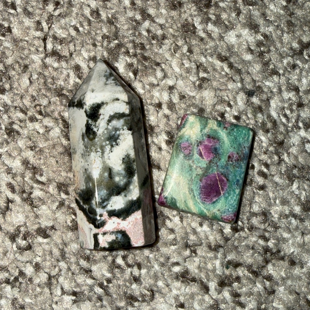 Unique Heart chakra crystal set (pink zebra jasper & ruby fuschite)